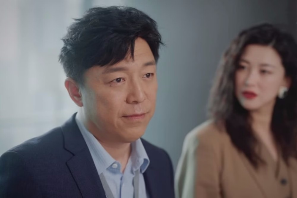 “开放生活”失去生育能力,赵的母亲允许她进入家门。理由有多讽刺?